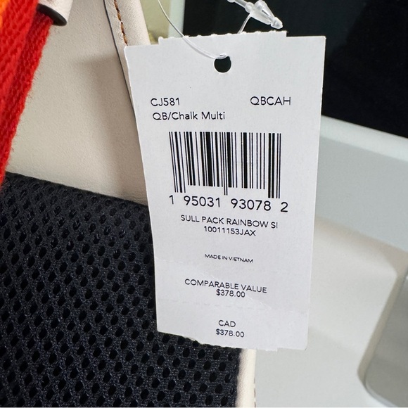 coach SULLIVAN PACK IN RAINBOW SIGNATURE CANVAS (COACH CJ581) - Picture 4 of 8